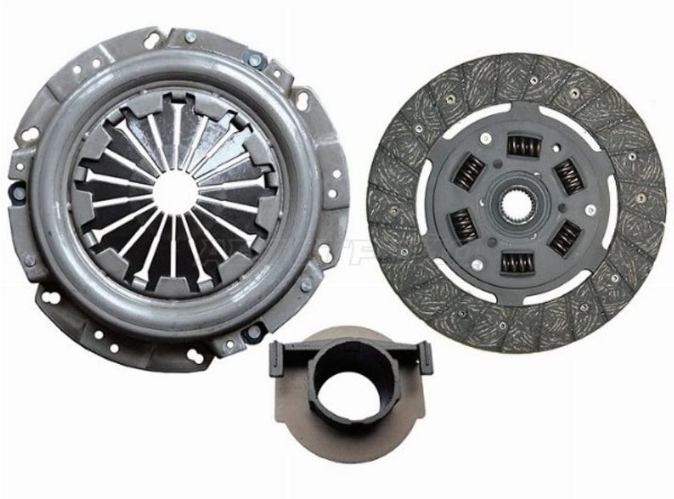 Диск сцепления на Carisma