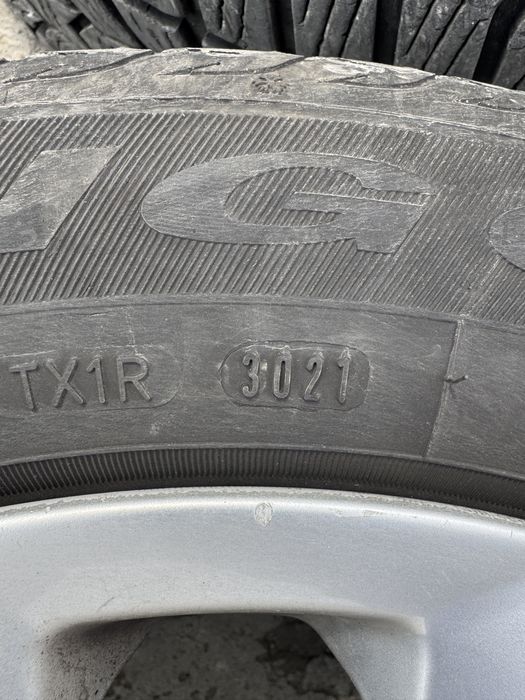 Jante audi a4 2013 5x112 cu anvelope de iarna in stare buna