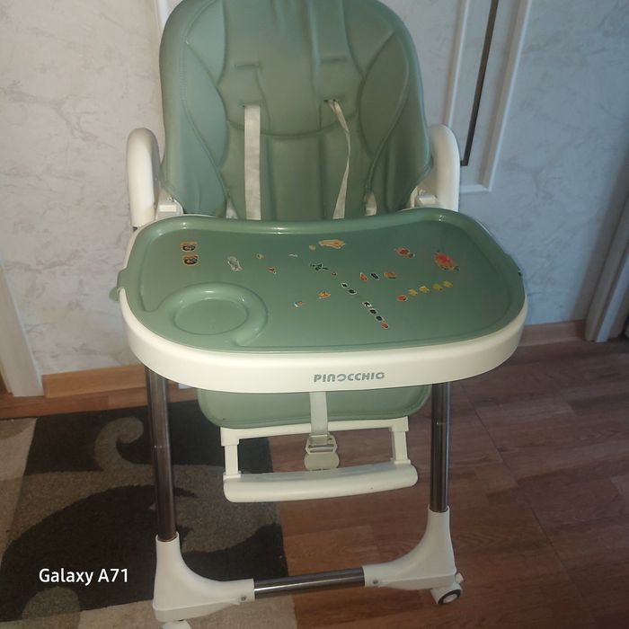 Стульчик для кормления