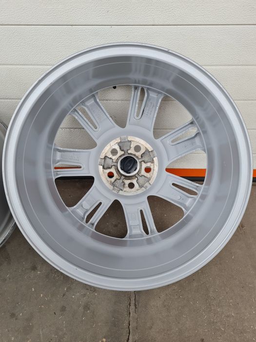 Оригинални джанти за LAND ROVER FORD VOLVO R19 5x108 ET45 8J