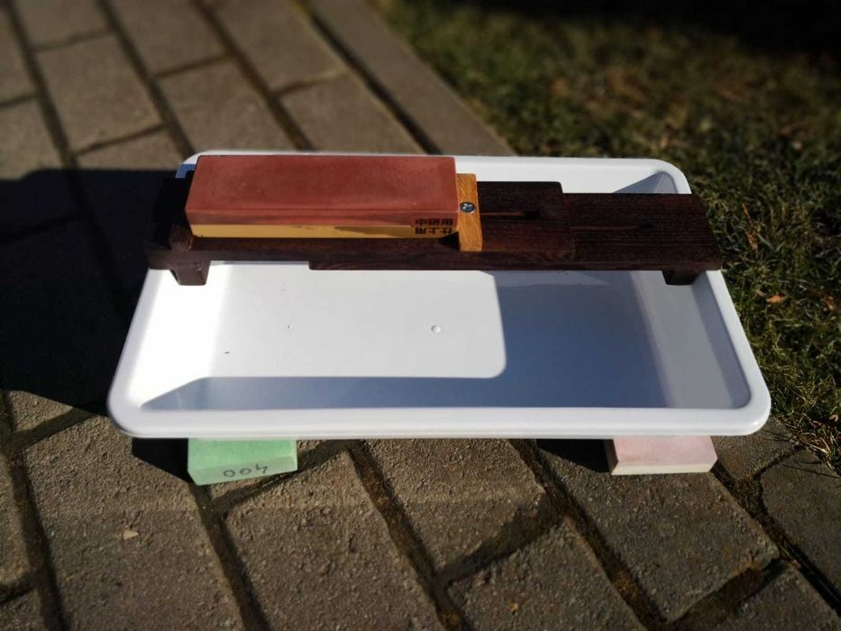 Suport universal tip sink bridge pentru piatra de ascutit.