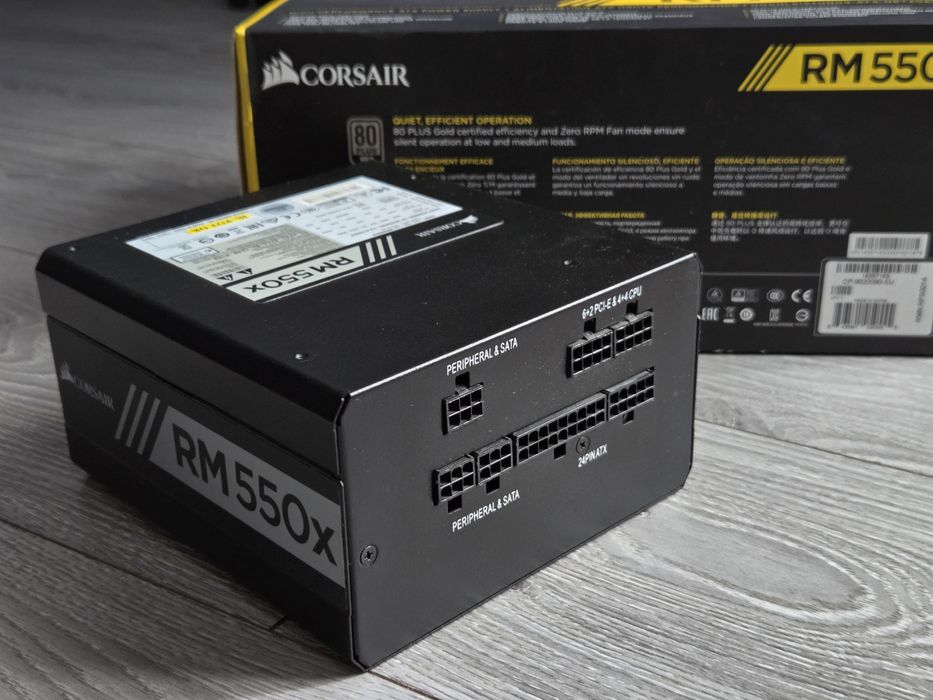 Sursa ATX Corsair RM550x, 80 PLUS Gold, Full Modulara