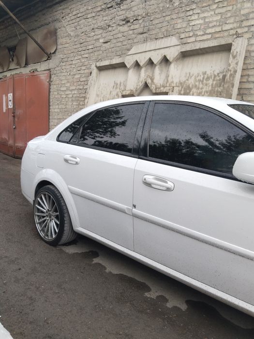 Jentraga diska sotiladi unversal koʻp mashinalarga tushadi