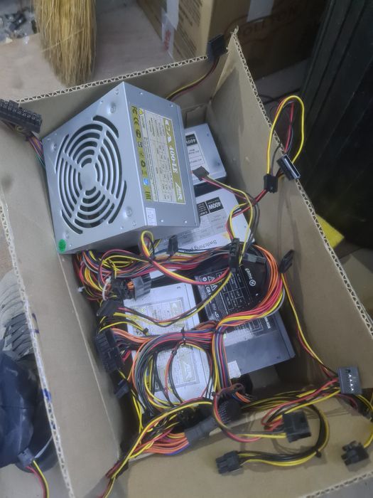 Продам блоки питания