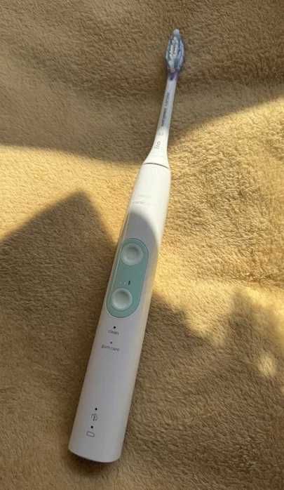 Електрическа четка Philips Sonicare
