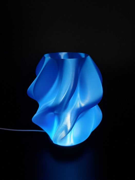 Lampă decorativă modernă – printată 3D – design abstract – LED