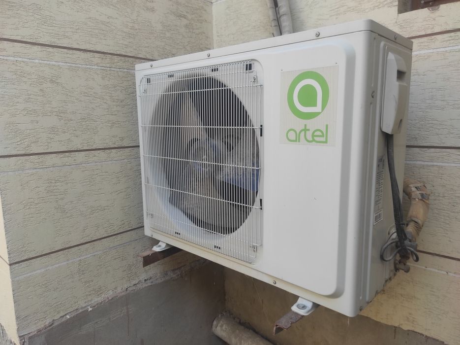 Кондиционер колонный Artel SIA1-F30HE