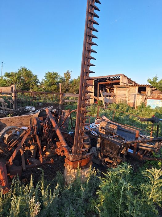 Продам две косилки однобруски