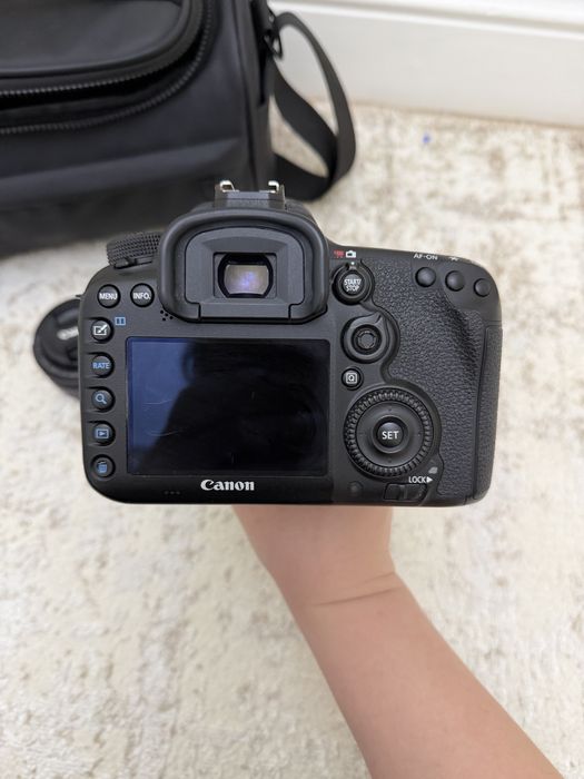 Canon EOS 7D Mark II