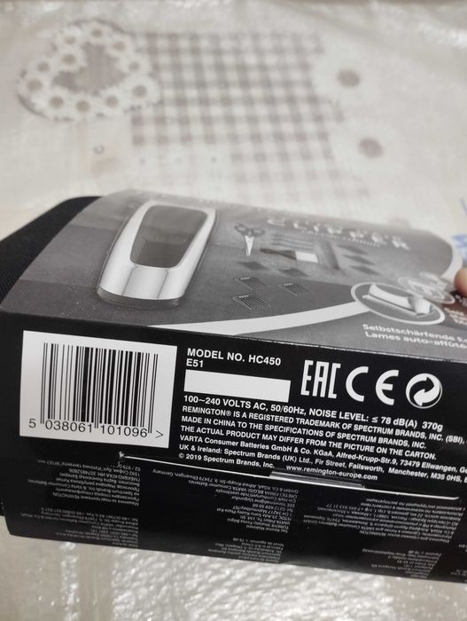 Aparat de tuns Remington HC450, acumulator, autonomie 30 minute, argintiu-negru