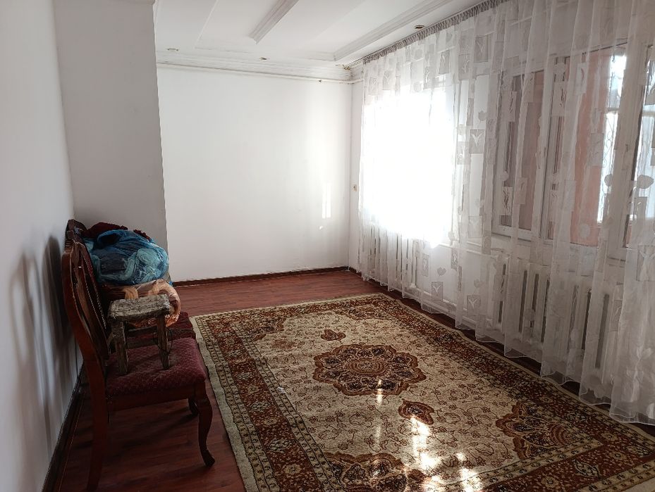 Продам дом с квартирами