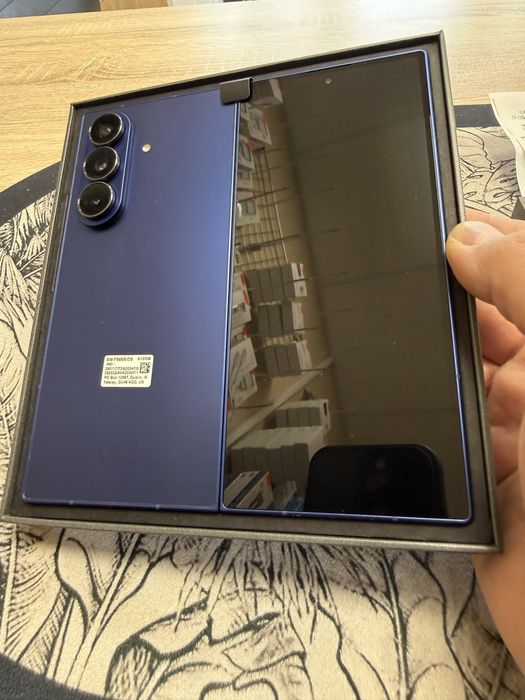 Samsung Galaxy Z Fold 7 5G 12/512gb - нов с  гаранция от Технополис