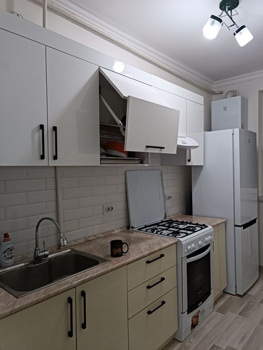 Ипотека можно!!!Уз БУМда Продаю 2х ком. квар.Голден хаус.Без Маклера У