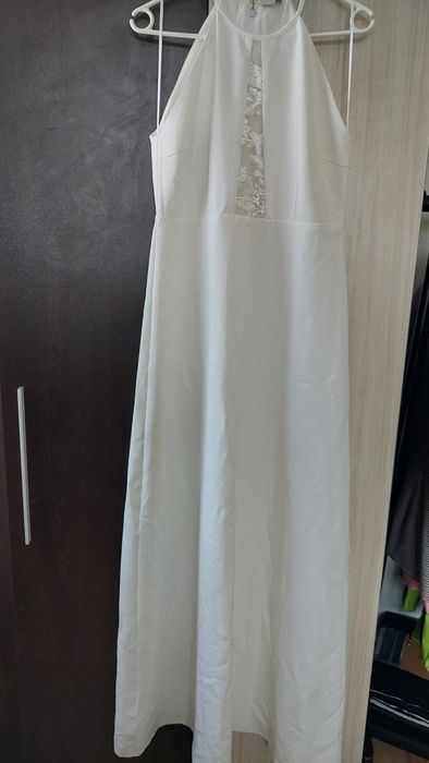 Чисто нова бяла рокля Y.A.S