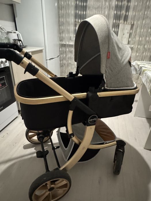 Продам коляску 15тыс