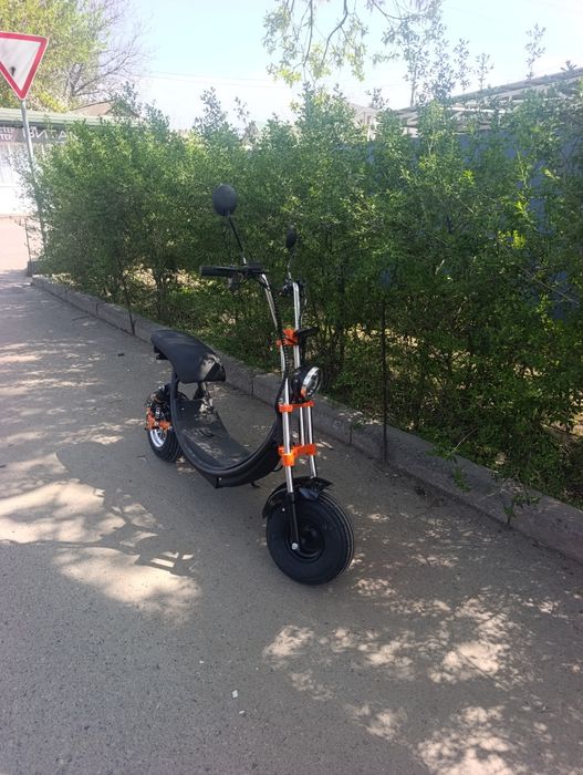 Электроскутер новый продам