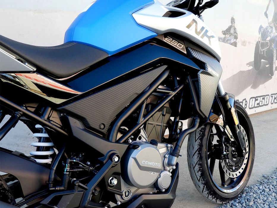 Motocicletă CFLITE 250NK 2026 | Rate | Leasing