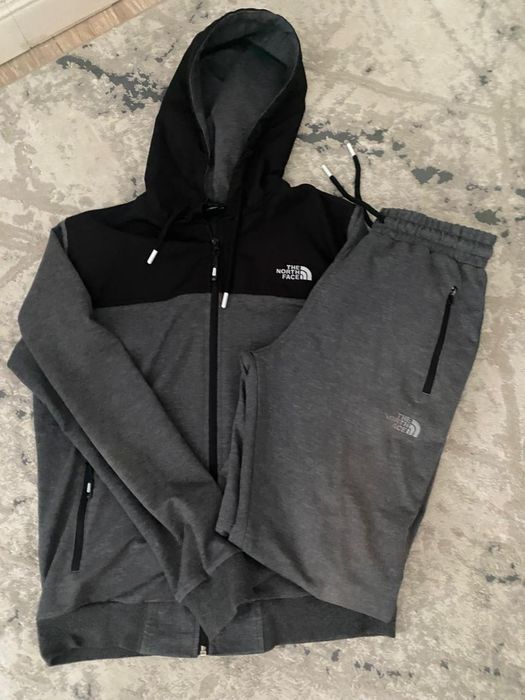 Продам мужской спортивный костюм The North Face (двойка)