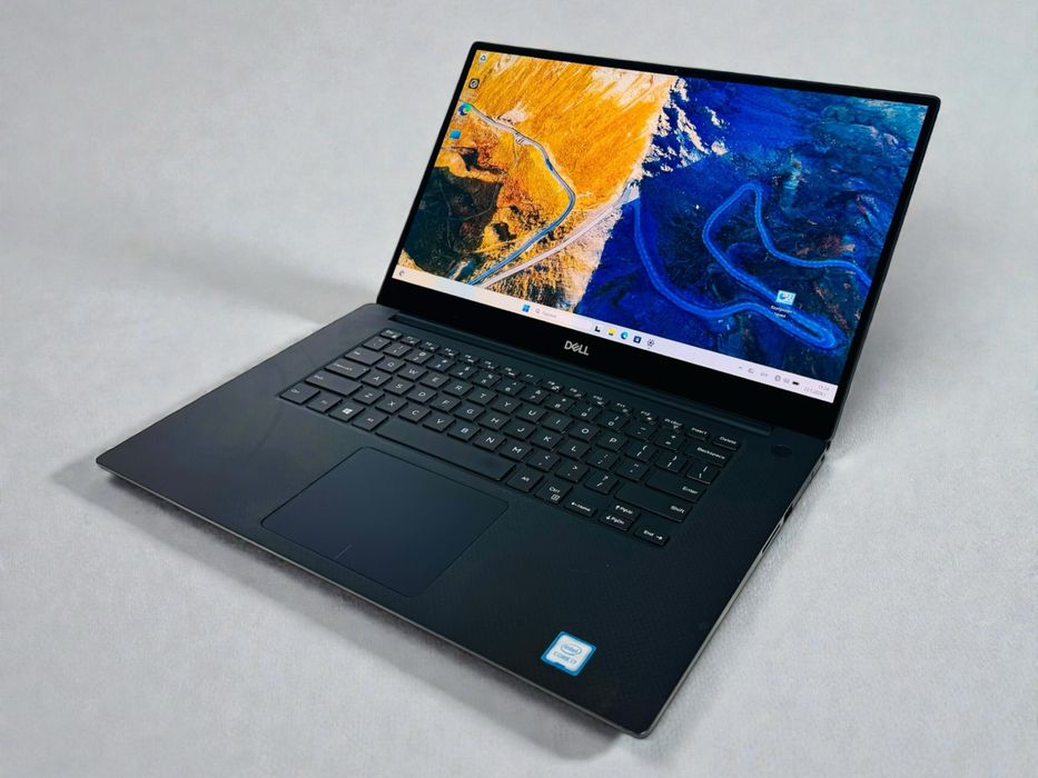Лаптоп Dell XPS 7590 15" 4K UHD i7-9750H 2.60Ghz 16RAM 256GB SSD Nvidia GTX 1650 Перфектен! Гаранция!