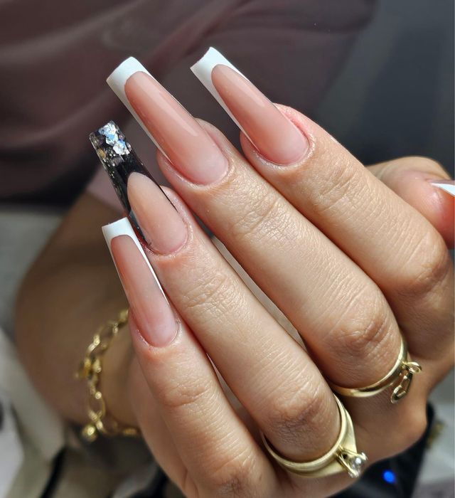 Unghii cu gel / poligel / semi.  La domiciliu