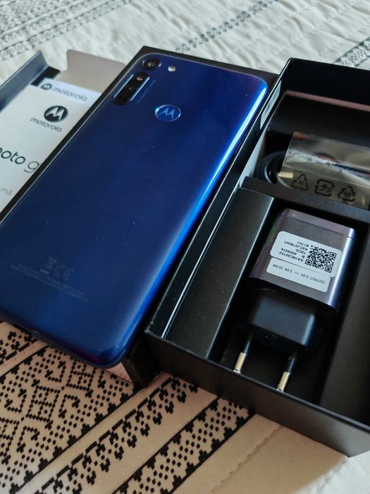 Motorola g8 -Ram 4gb / 64Gb