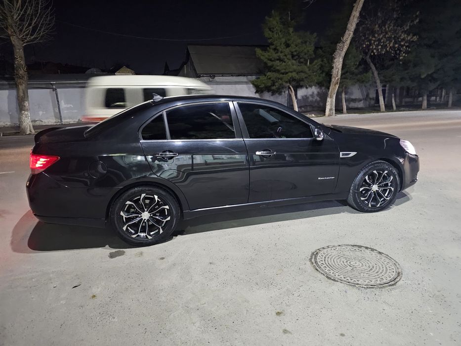 Шевроле, Эпика в отличном состоянии