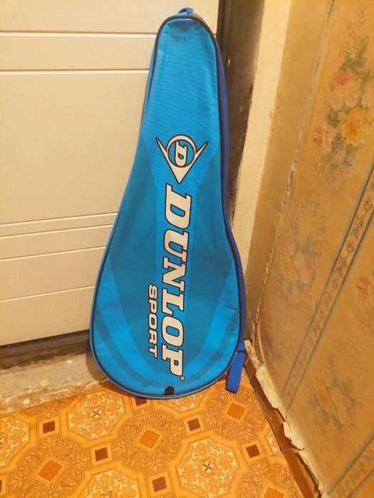 Продам фирменные ракетки Donlop, Babolat, Weierfu. С чехлами