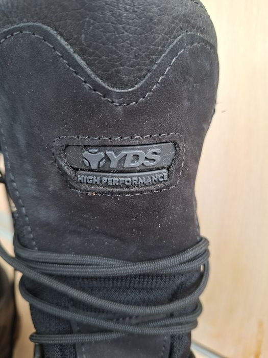 Берцы военные чёрные