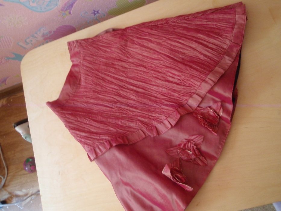 Продам красивый костюм