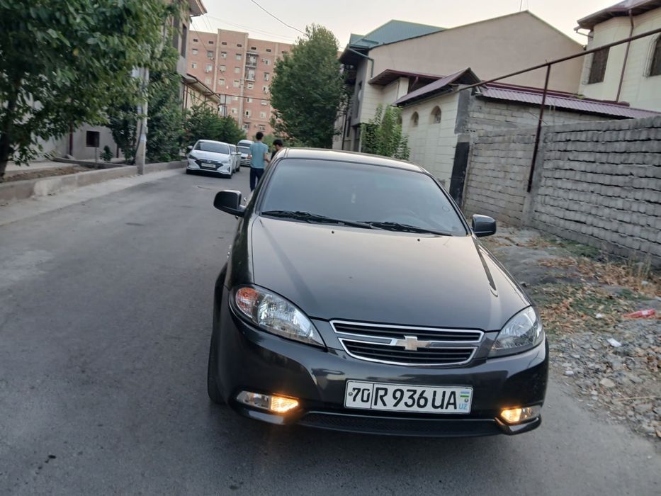 Gentra Mokriy Asfalt