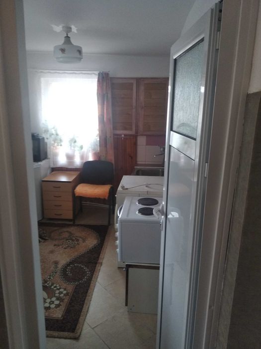 Дава се под наем Къща в София, Левски В - 40 кв.м за 300 € - Снимка #2
