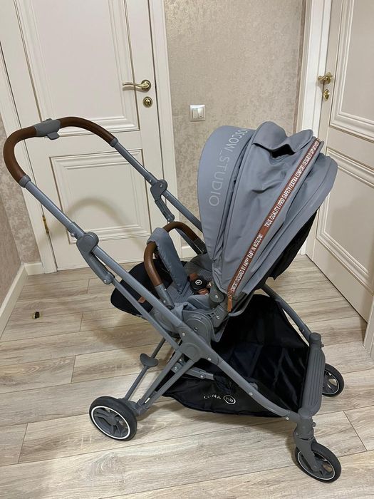 Продам коляску прогулочную