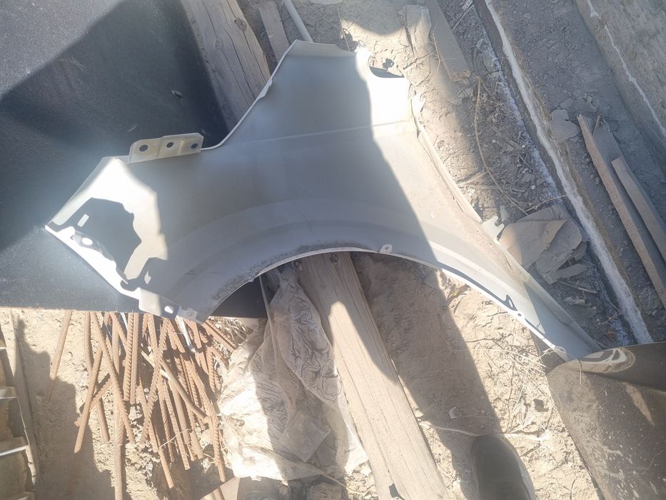 Автозапчасти на Киа карнивал