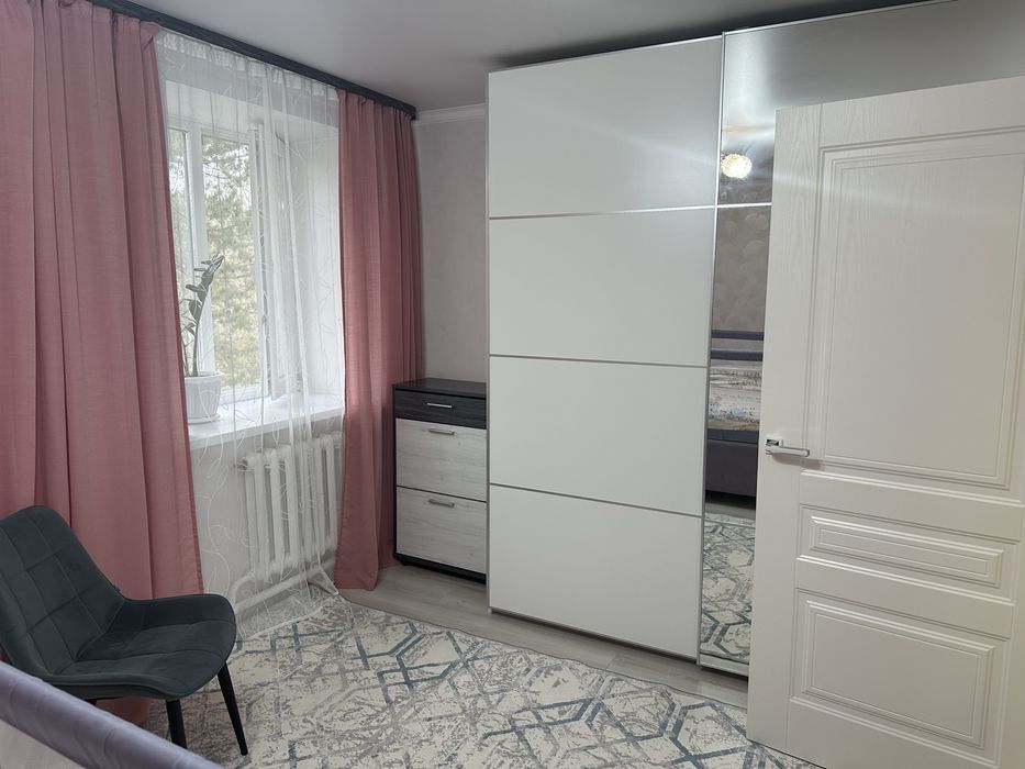 Продам трёхкомнатную квартиру