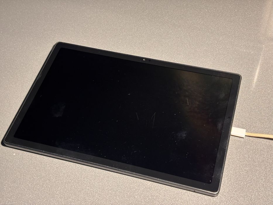 samsung tab A8.