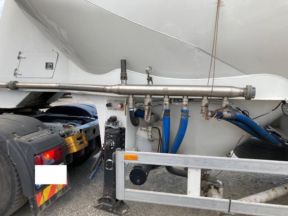 Vând cimentruc MISTRALL