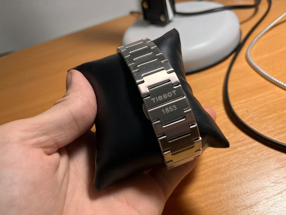 Часы Tissot Prx Powermatic 80