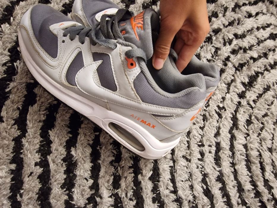 Adidasi Nike air max 1