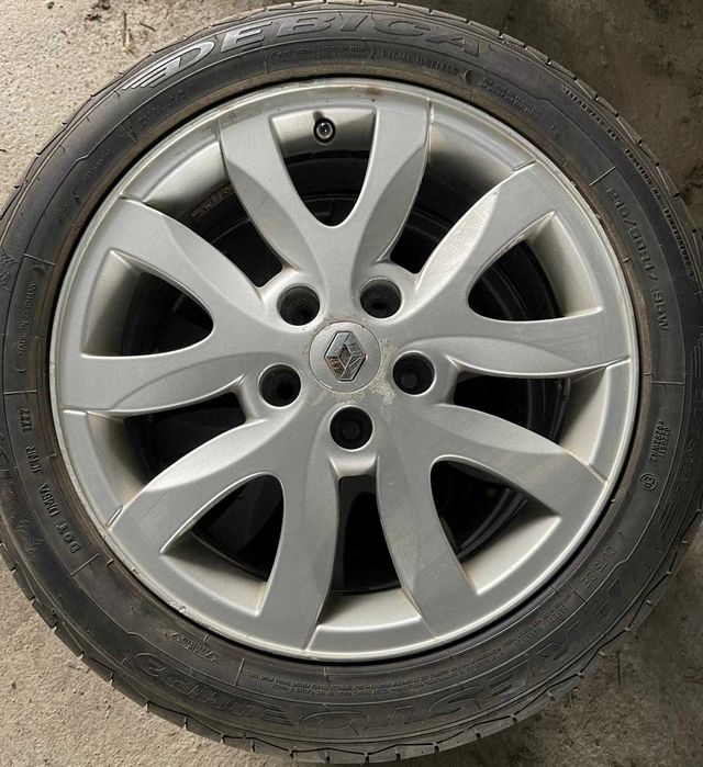 Jante aliaj Renault Laguna III R17 cu anvelope de vara 215 50 R17