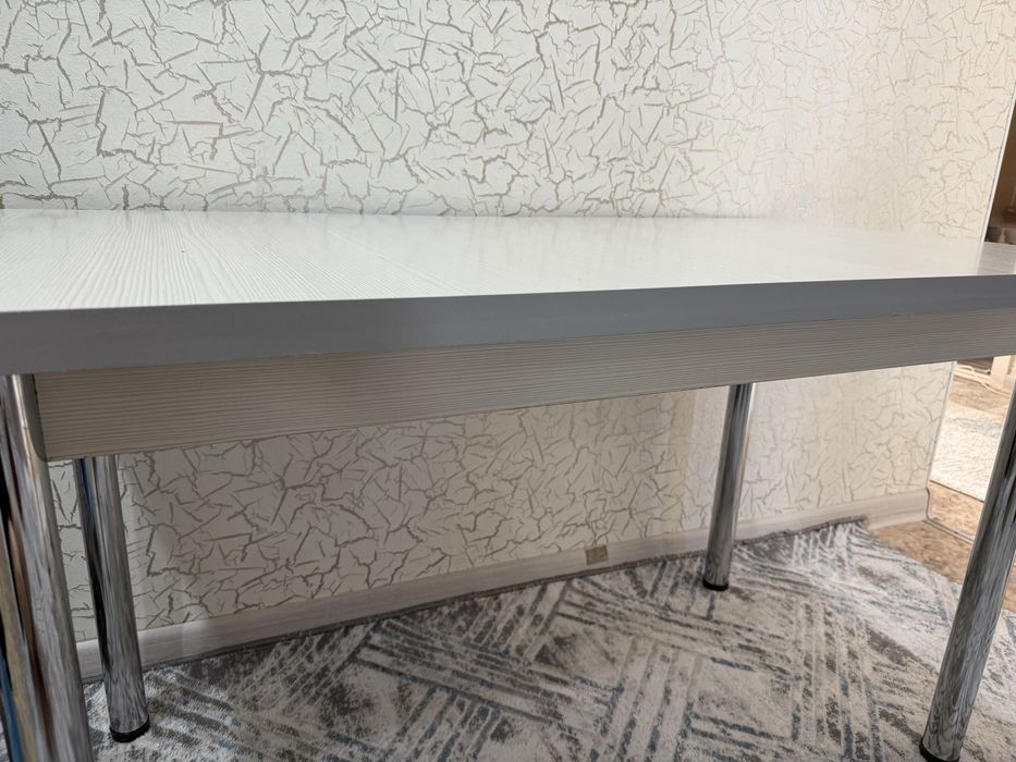 Продом стол б/у ,состояние хорошое