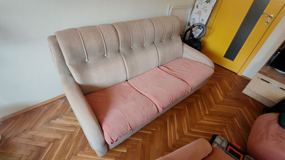 Диван разтегателен триместен