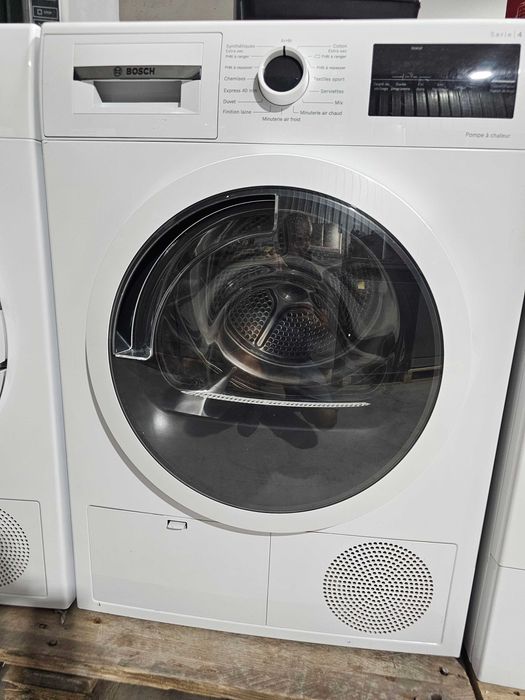 +++Bosch WTH83V13FR е сушилня с термопомпа от серия Bosch Serie 4 с капацитет 8 кг