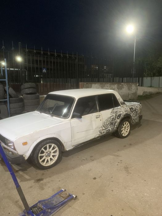 Продаю корча , пятерку