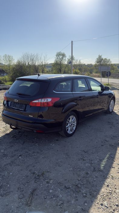 FORD Focus 2013 — imagine 4