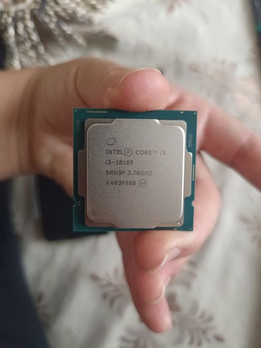 процессор Intel Core i3-10105. Новый!!!