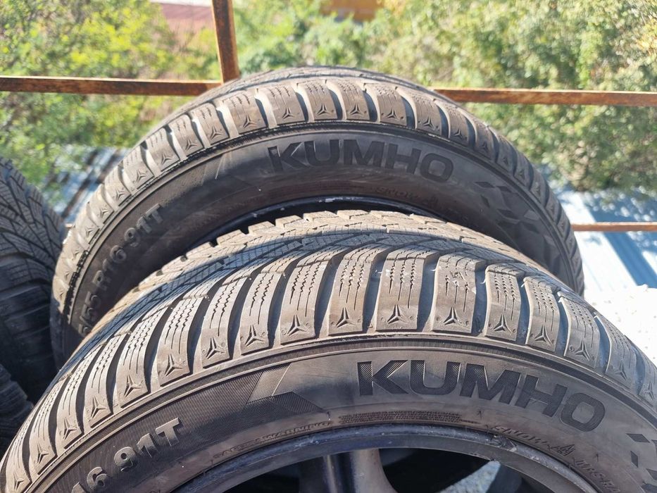 Джанти с гуми Kumho WinterCraft wp52 205/55/16 dot2023