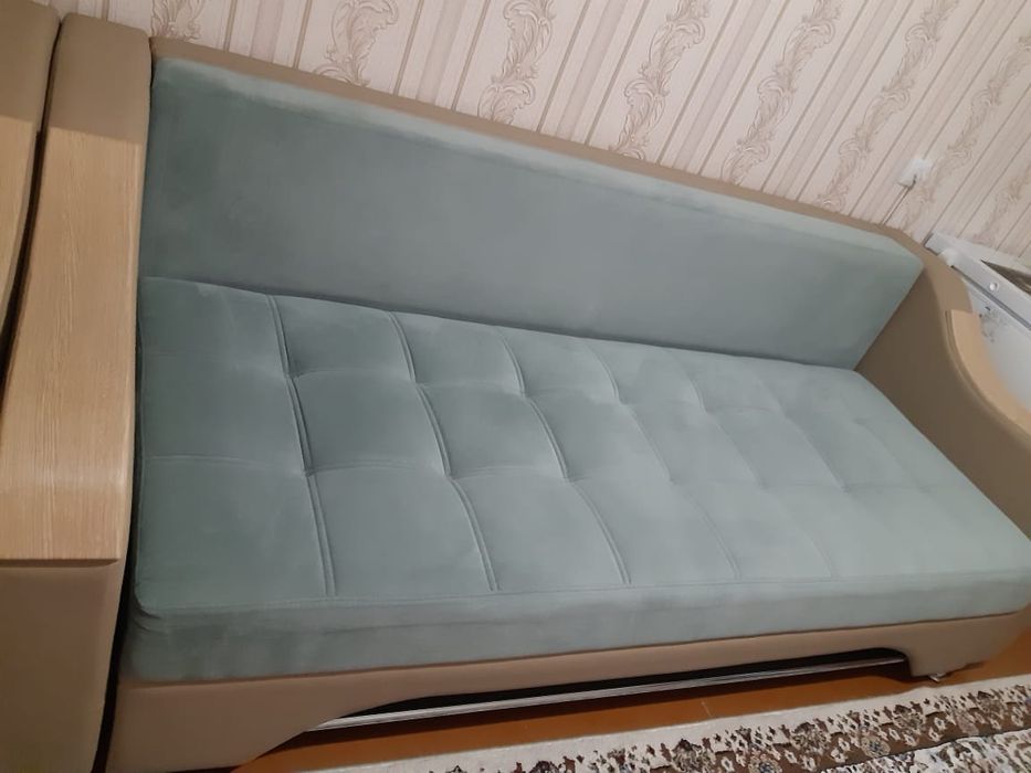 Продам мягкий уголок 3/2/1