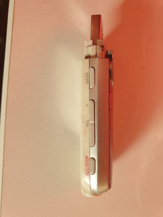 МР3 Walkman Sony, FM,REC,4GB