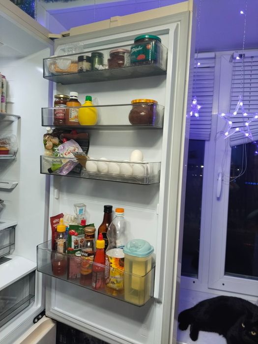 Продам холодильник Samsung