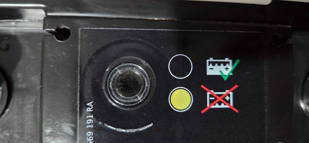 baterie 12v/acumulator auto/ varta efb 49ah/540a/